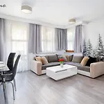 Wonder - Z Balkonami I Ogródkami, Blisko Stoku Narciarskiego Karpatka I Szlaków Turystycznych Apartamento